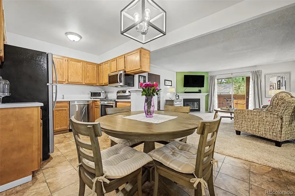 3336 S Ammons Street Lakewood CO 80227