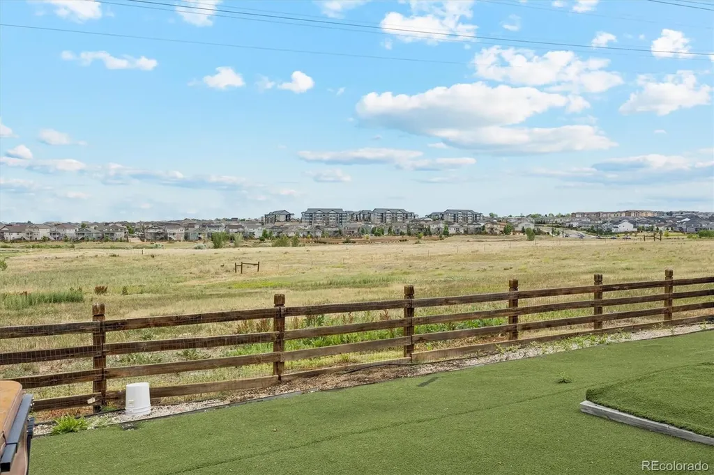 21447 E Union Place Aurora CO 80015