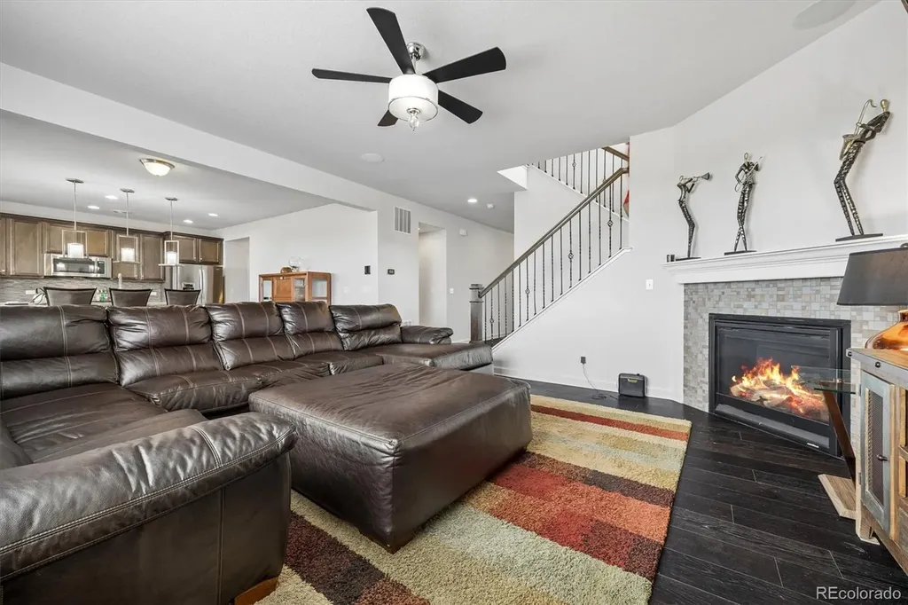 21447 E Union Place Aurora CO 80015