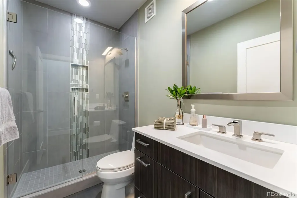 3453 Navajo Street Denver CO 80211