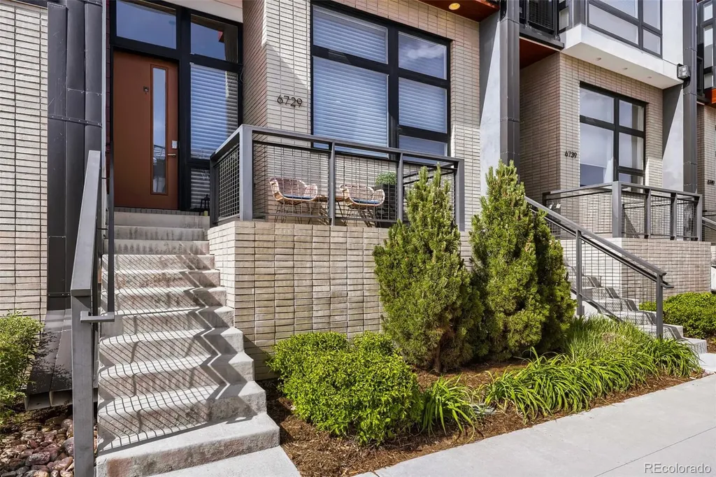 6729 E Lowry Boulevard Denver CO 80230