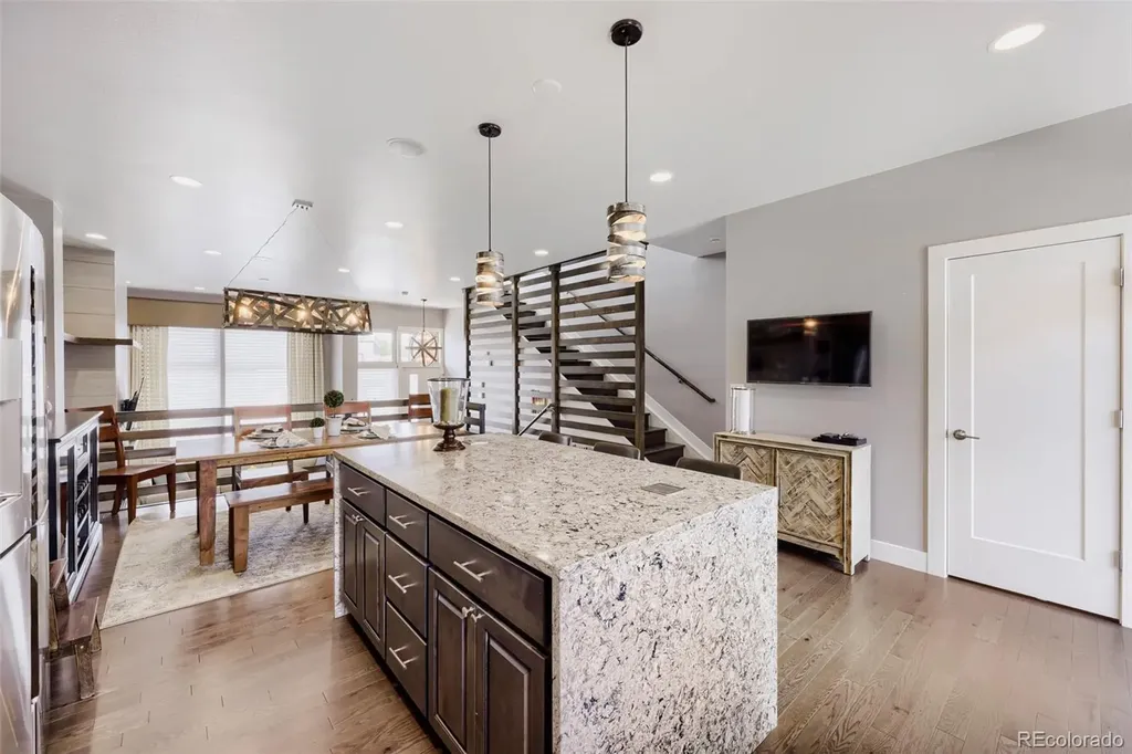 6729 E Lowry Boulevard Denver CO 80230