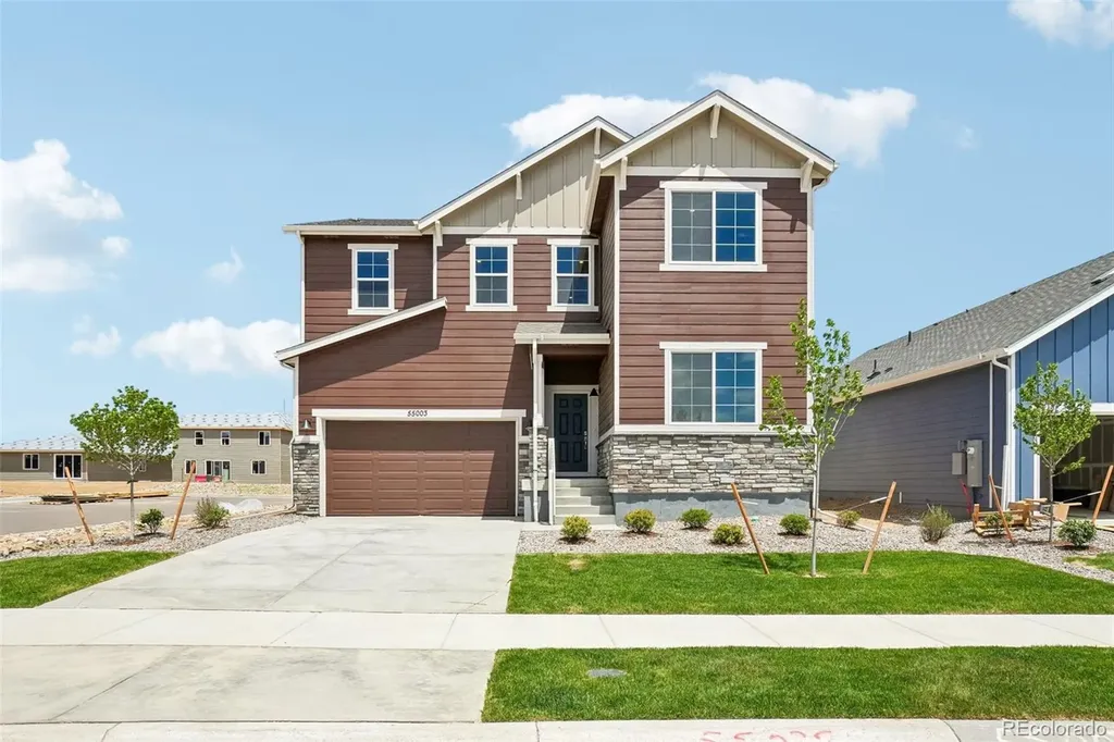55003 E 28th Place Strasburg CO 80136
