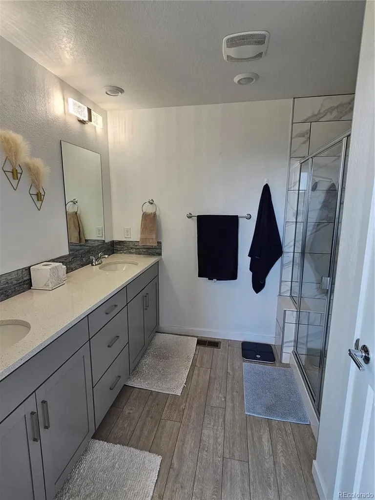 1661 W 67th Circle Denver CO 80221