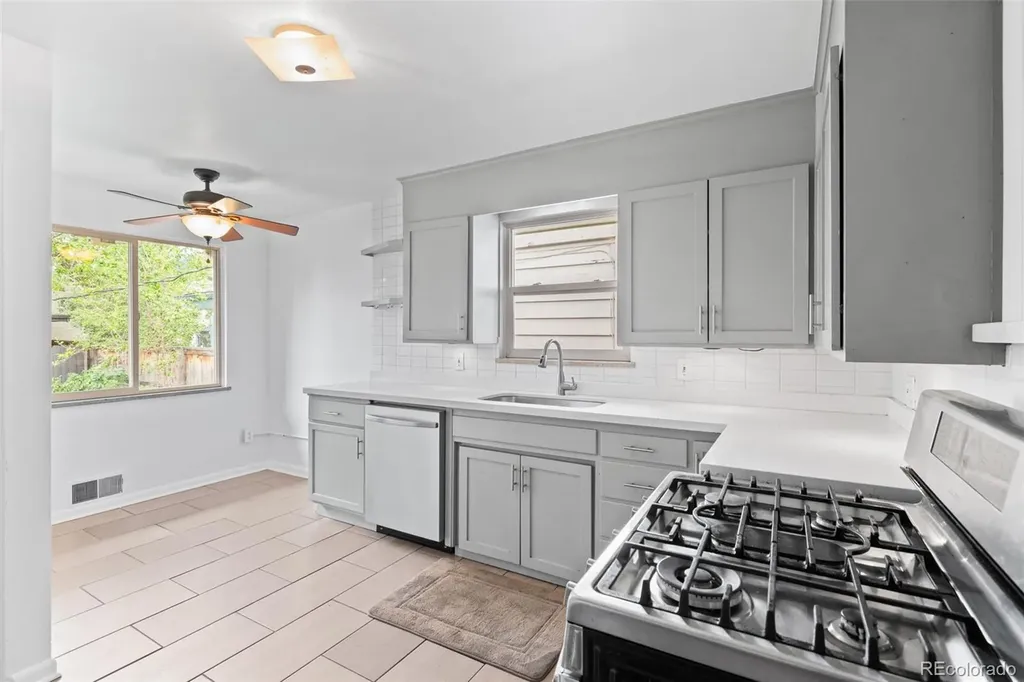 576 S Grant Street Denver CO 80209