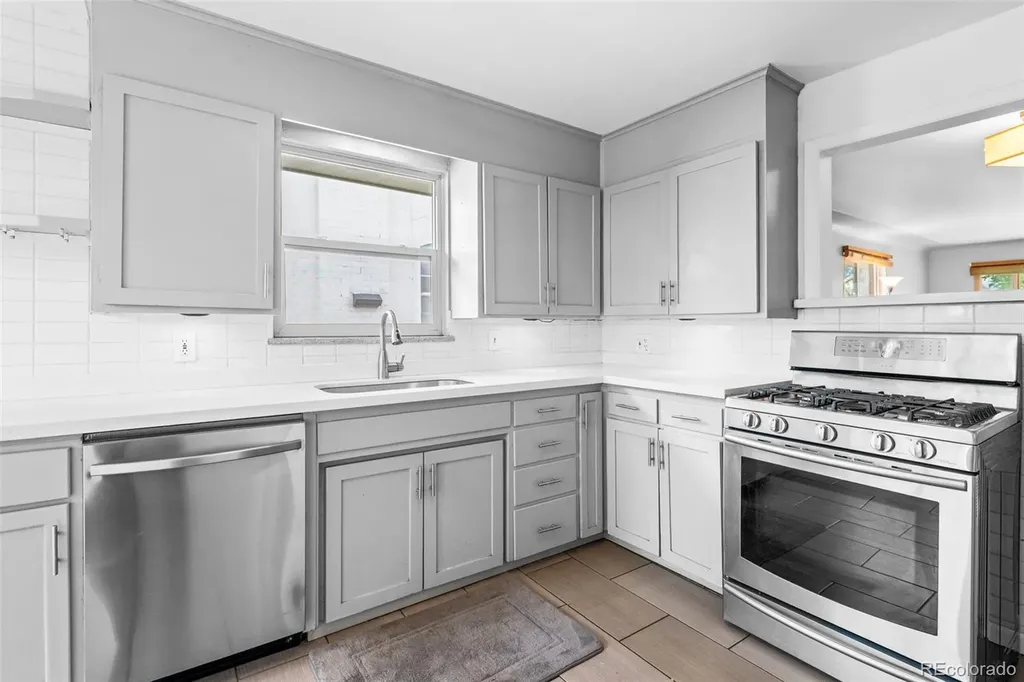 576 S Grant Street Denver CO 80209