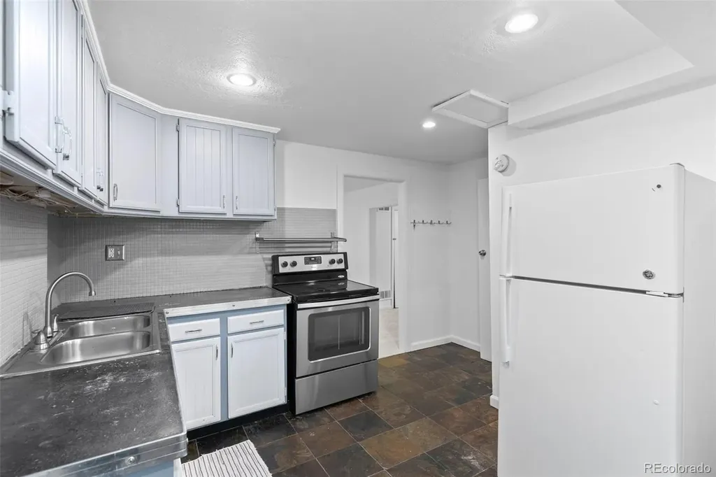 576 S Grant Street Denver CO 80209