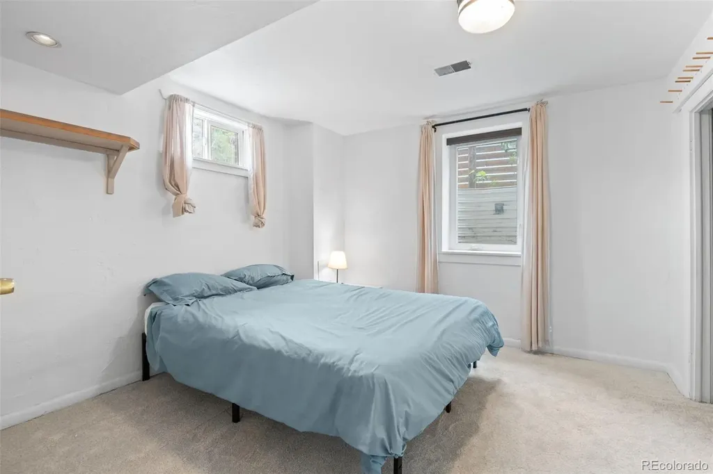 576 S Grant Street Denver CO 80209