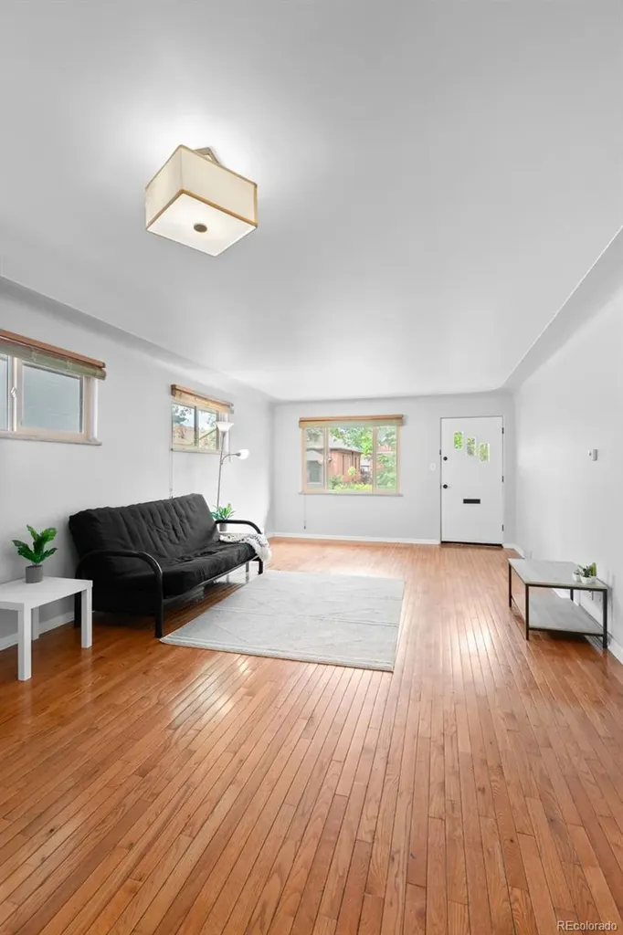 576 S Grant Street Denver CO 80209