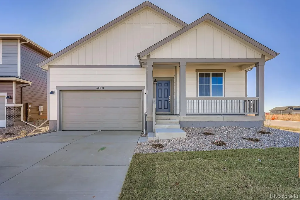 54910 E 28th Place Strasburg CO 80136