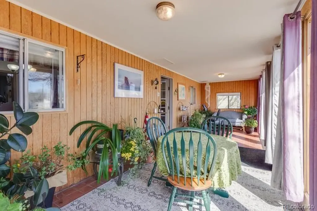 221 E 8th Street Walsenburg CO 81089
