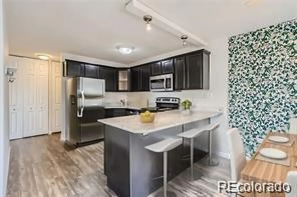 909 N Logan Street Denver CO 80203