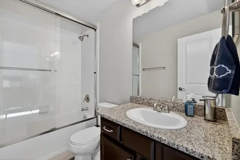 1853 S Buchanan Circle Aurora CO 80018