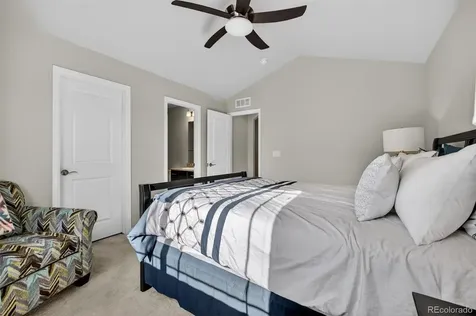1853 S Buchanan Circle Aurora CO 80018
