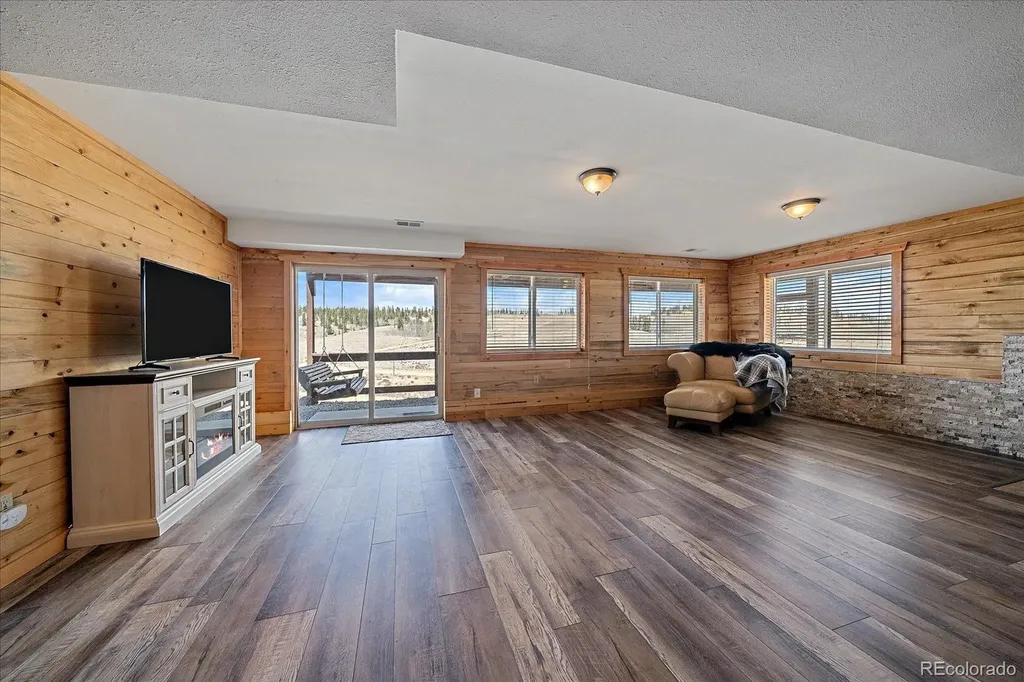 64 Flint Circle Como CO 80432
