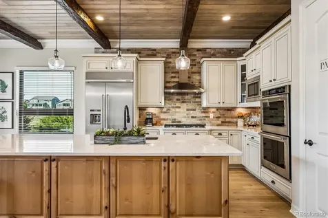 23070 E Del Norte Circle Aurora CO 80016