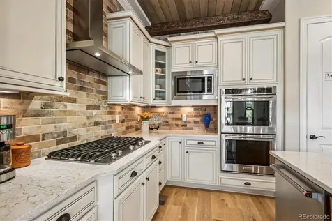 23070 E Del Norte Circle Aurora CO 80016