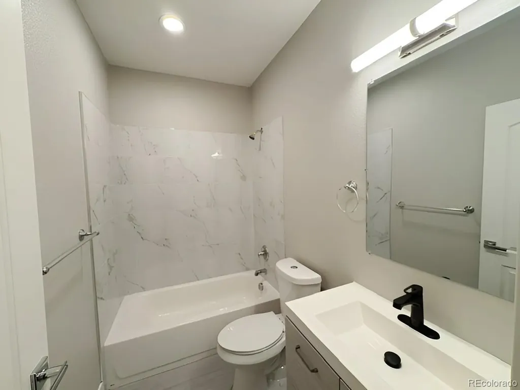 1401 W 85th Avenue Denver CO 80260