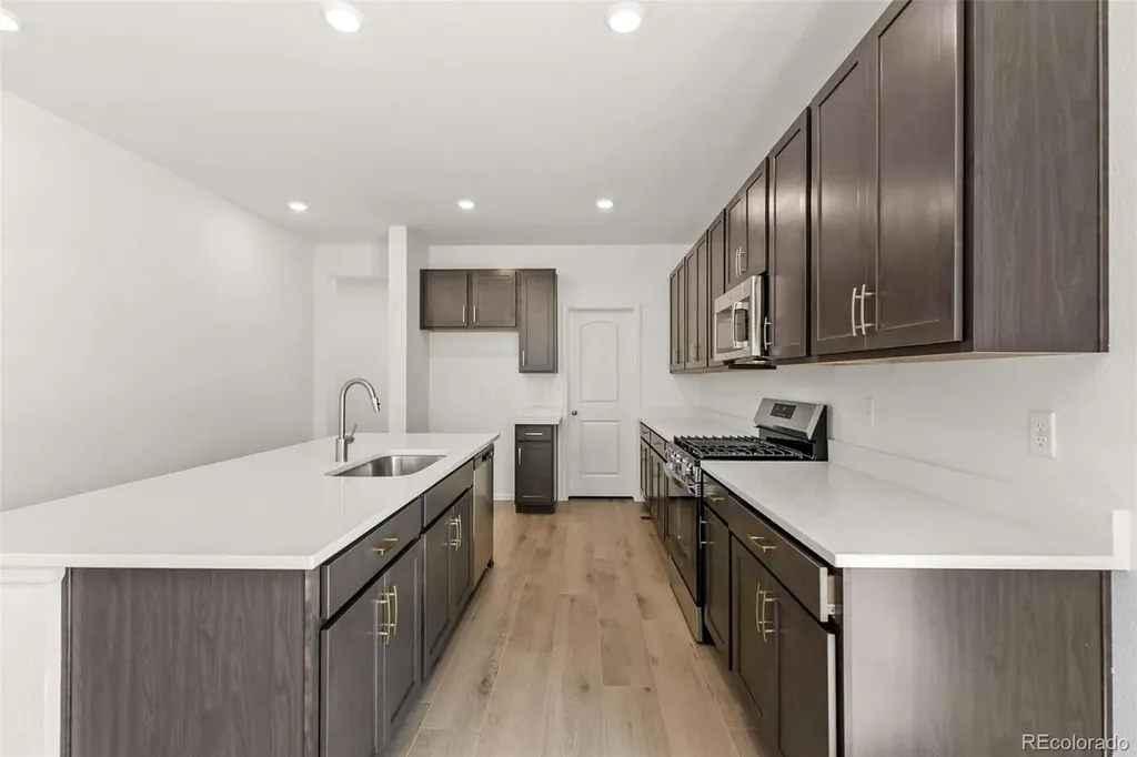 47378 Bluebell Avenue Bennett CO 80102