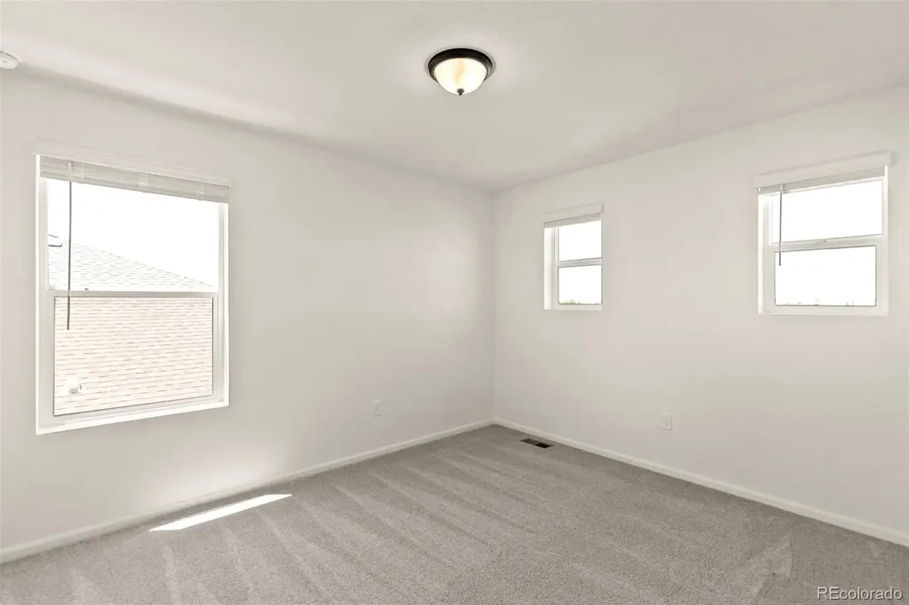 47378 Bluebell Avenue Bennett CO 80102