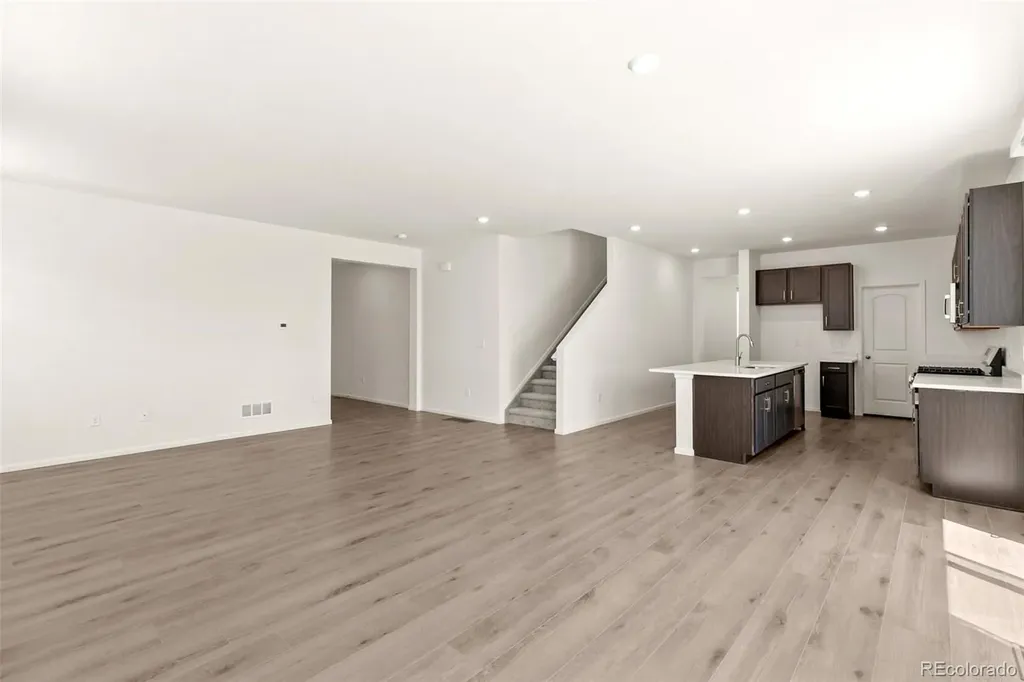 47378 Bluebell Avenue Bennett CO 80102