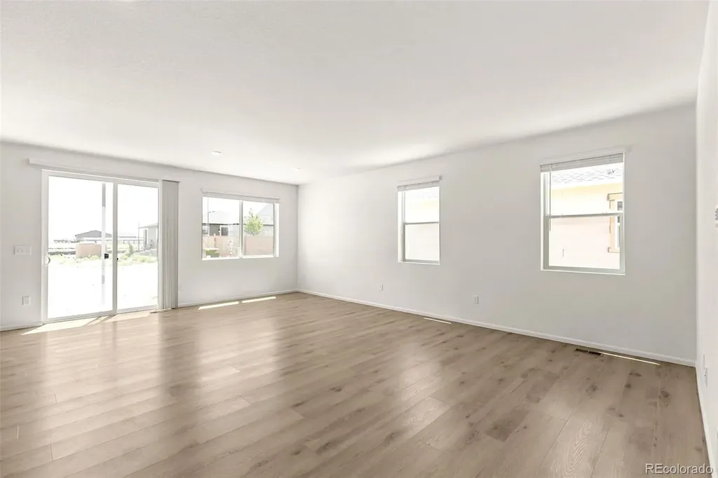 47378 Bluebell Avenue Bennett CO 80102