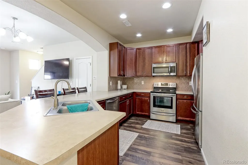 9721 Dahlia Lane Thornton CO 80229