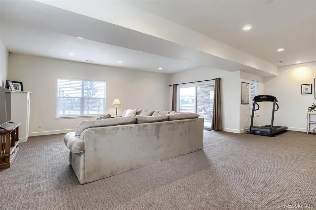 8270 S Jackson Gap Court Aurora CO 80016