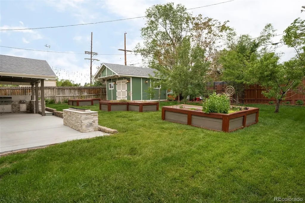 11967 W 14th Avenue Lakewood CO 80401