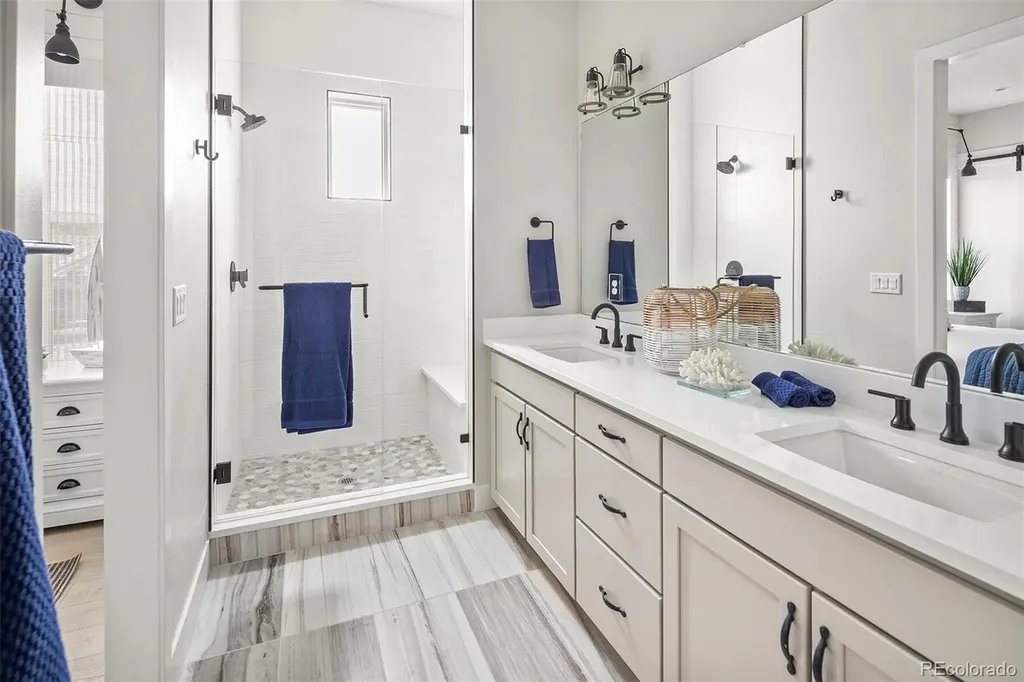 888 S Valentia Street Denver CO 80247