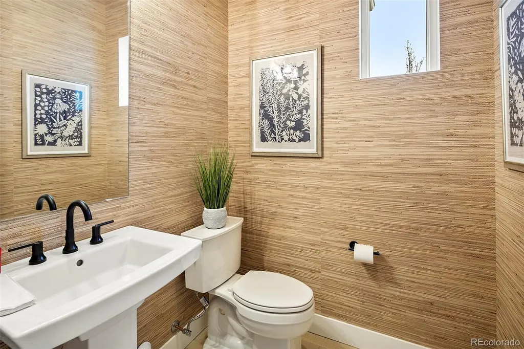 888 S Valentia Street Denver CO 80247