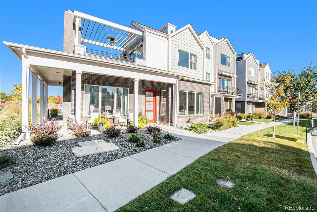 888 S Valentia Street Denver CO 80247