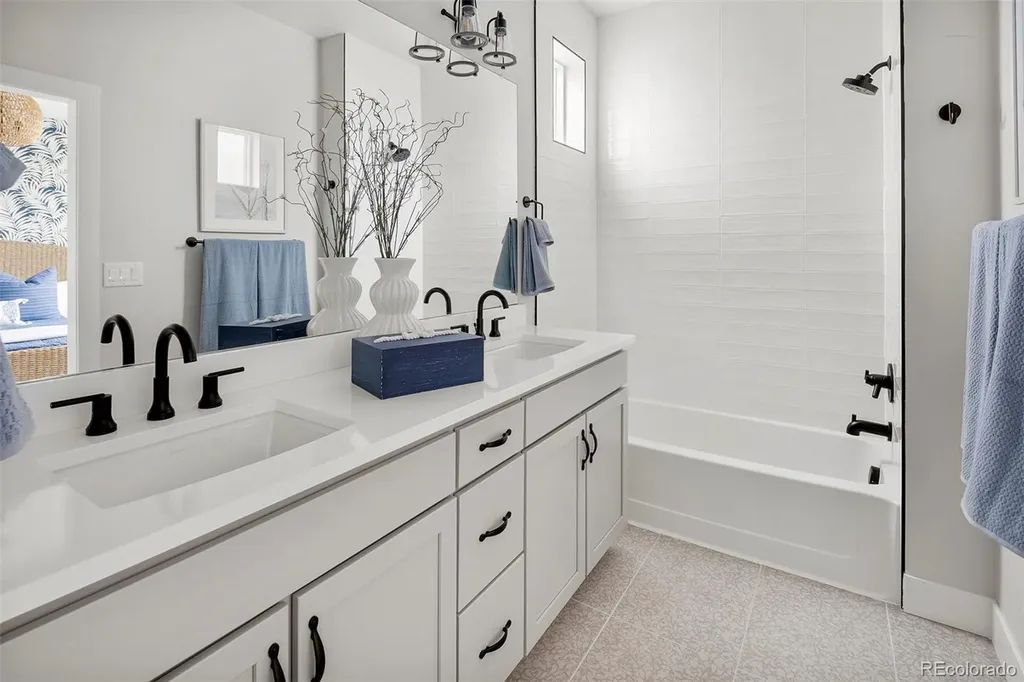 888 S Valentia Street Denver CO 80247