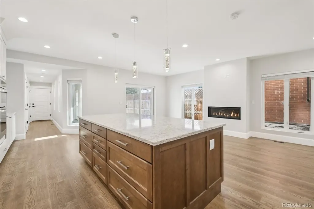 260 S Grant Street Denver CO 80209