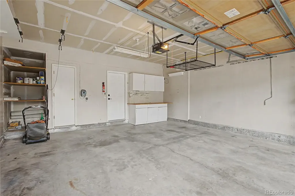 10021 Apollo Bay Way Littleton CO 80130