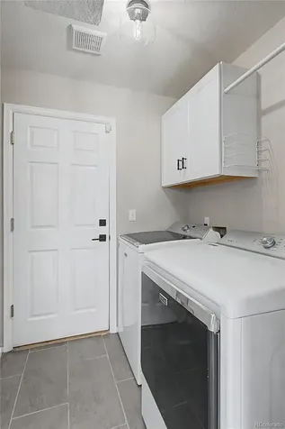 10021 Apollo Bay Way Littleton CO 80130