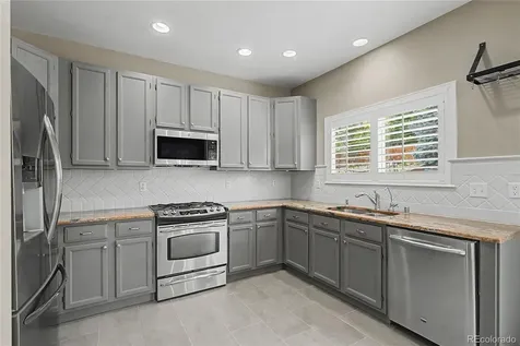 10021 Apollo Bay Way Littleton CO 80130