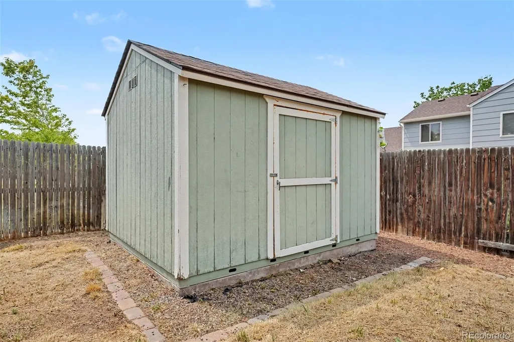11441 Lima Court Henderson CO 80640