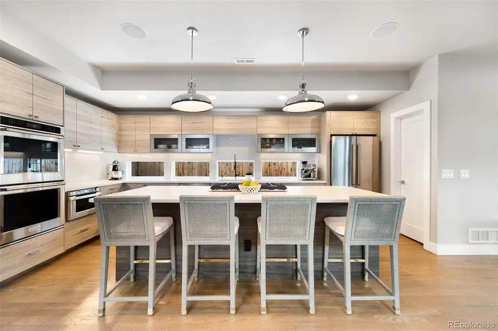 2142 N Lowell Boulevard Denver CO 80211