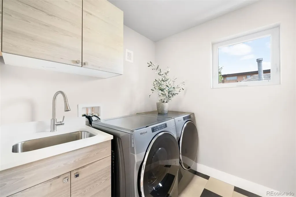 2142 Lowell Boulevard Denver CO 80211