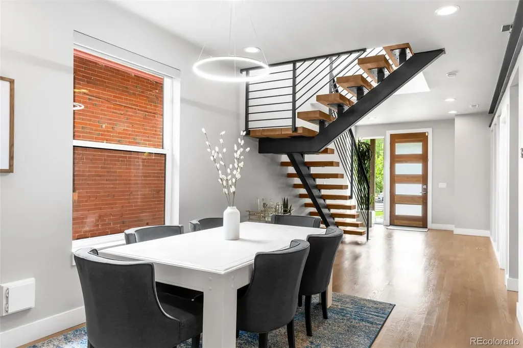 2142 Lowell Boulevard Denver CO 80211