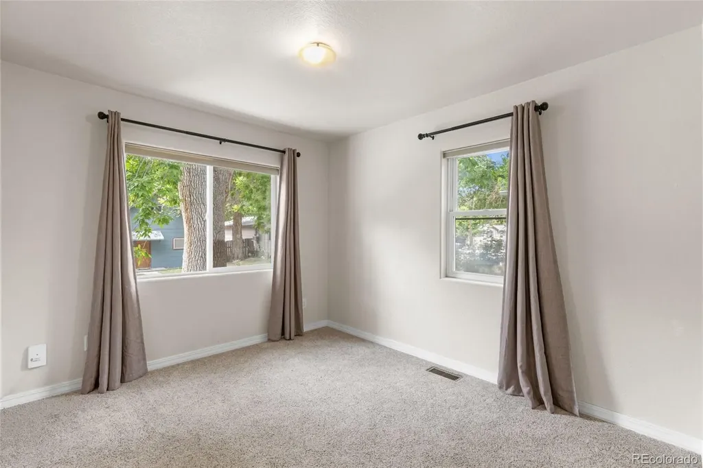36 Reed Place Longmont CO 80504