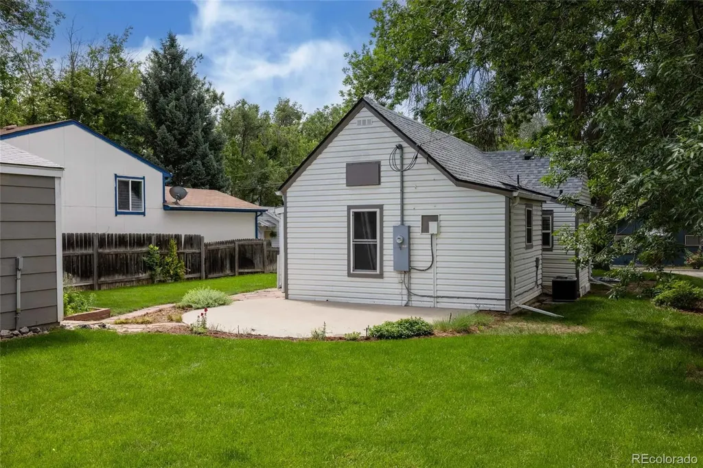 36 Reed Place Longmont CO 80504