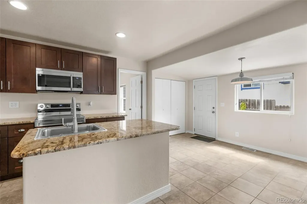 36 Reed Place Longmont CO 80504