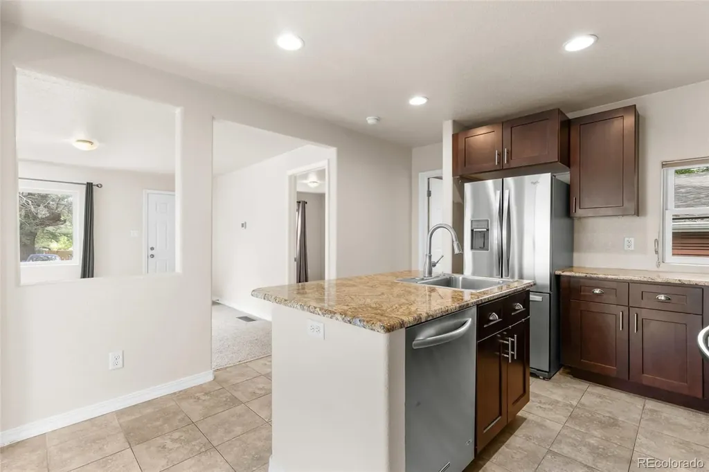 36 Reed Place Longmont CO 80504