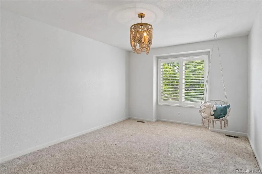 15955 E Crestridge Circle Centennial CO 80015