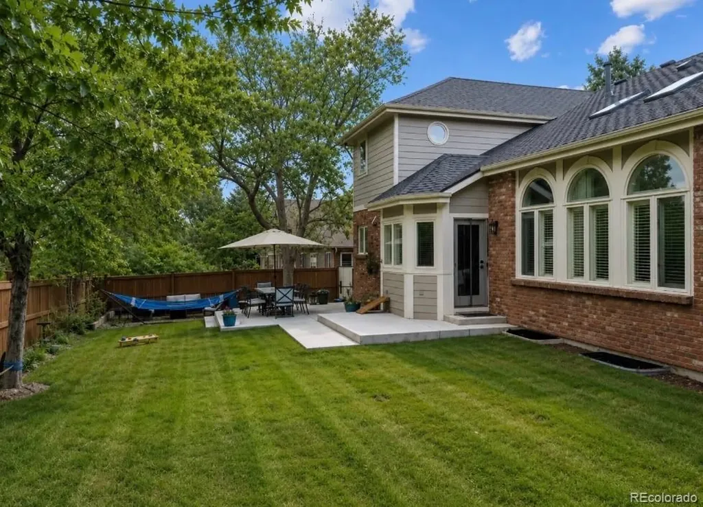 15955 E Crestridge Circle Centennial CO 80015