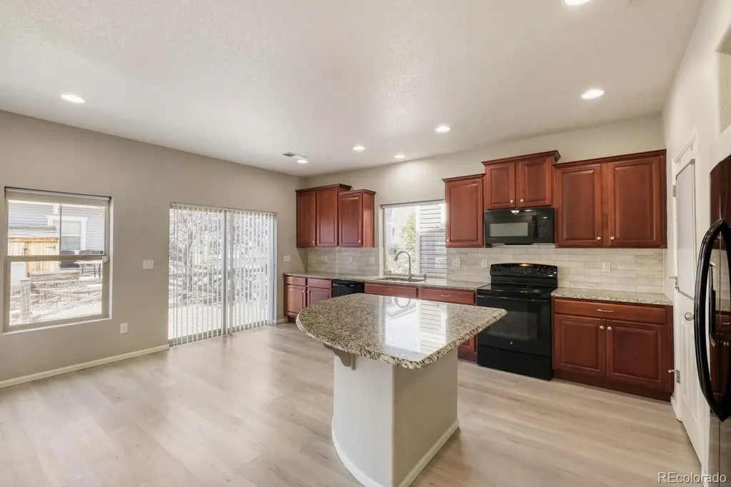 8243 Longleaf Lane Colorado Springs CO 80927