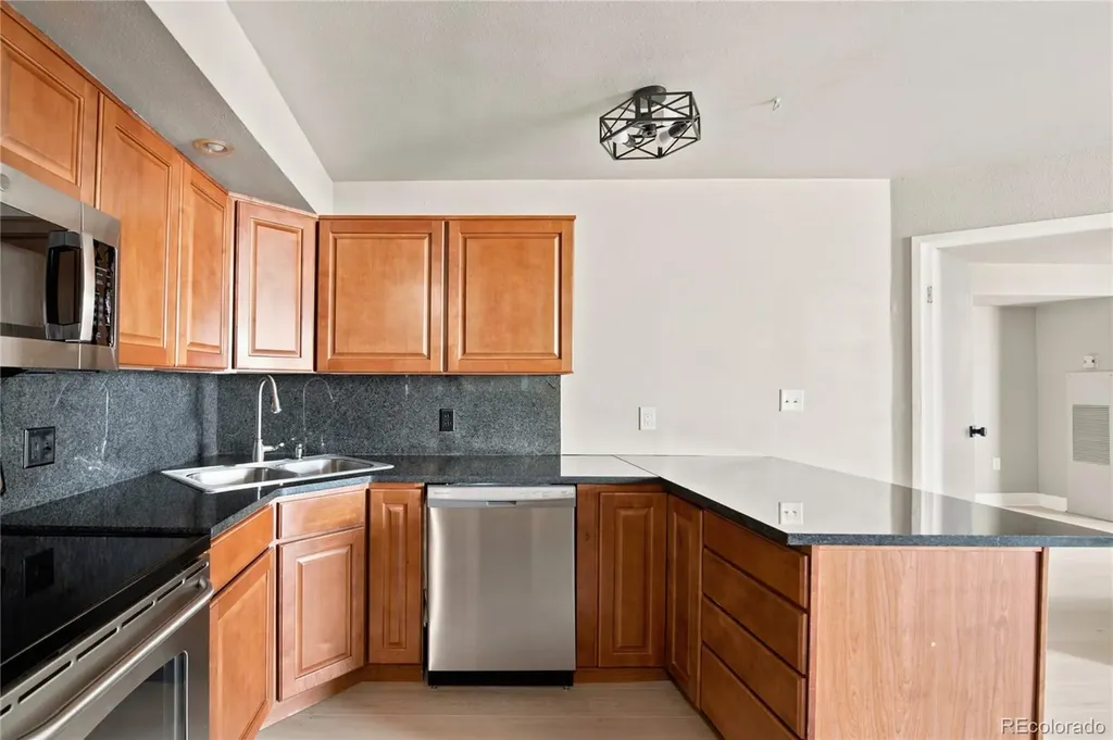 601 W 11th Avenue Denver CO 80204