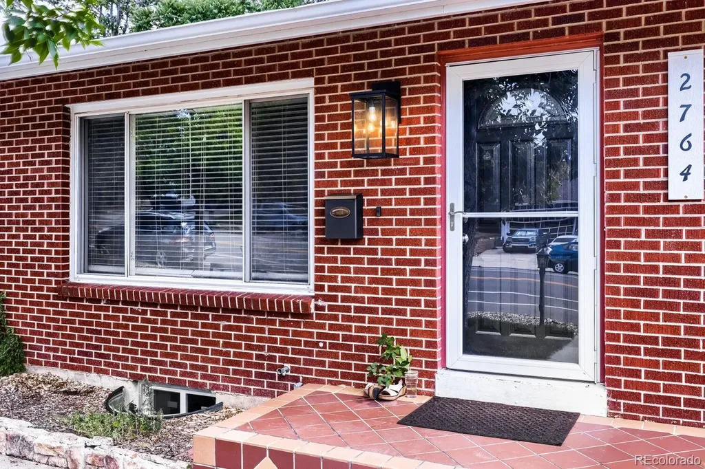 2764 S Raleigh Street Denver CO 80236